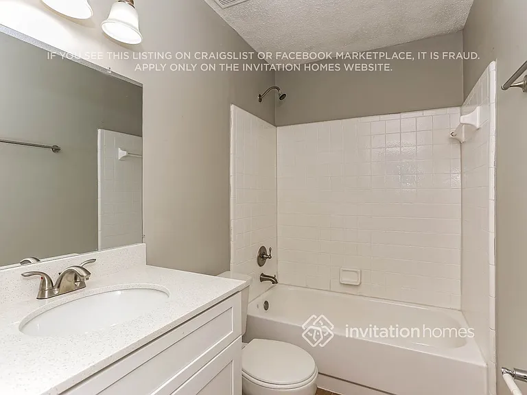 8763 Hammond Forest Dr — Photo 15
