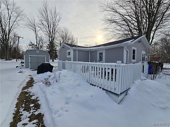 4th image of 917 Sunset Beach Rd