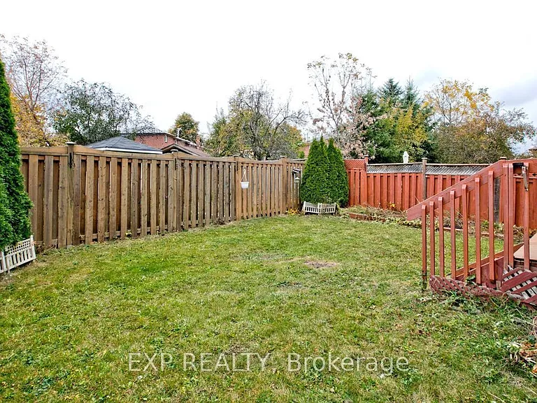 57 Belvedere Cres #MAIN — Photo 28