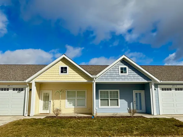 874 3rd Ave #12, Lake Odessa, MI 48849