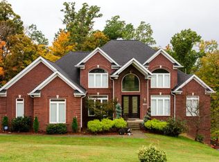 7000 Austinwood Rd, Louisville, KY 40214