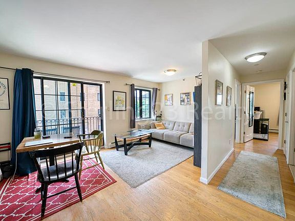 2nd image of 2214 Astoria Blvd APT 4B