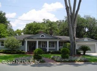 833 Waterman Rd N, Jacksonville, FL 32207