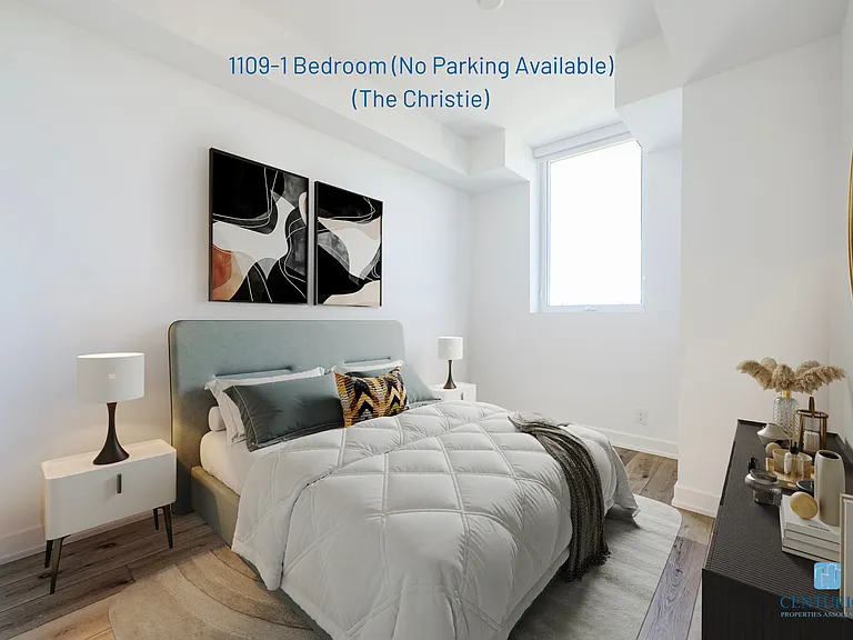 5249 Dundas St W — Photo 8