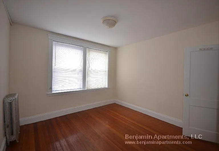 518 Cambridge St #9 — Photo 4