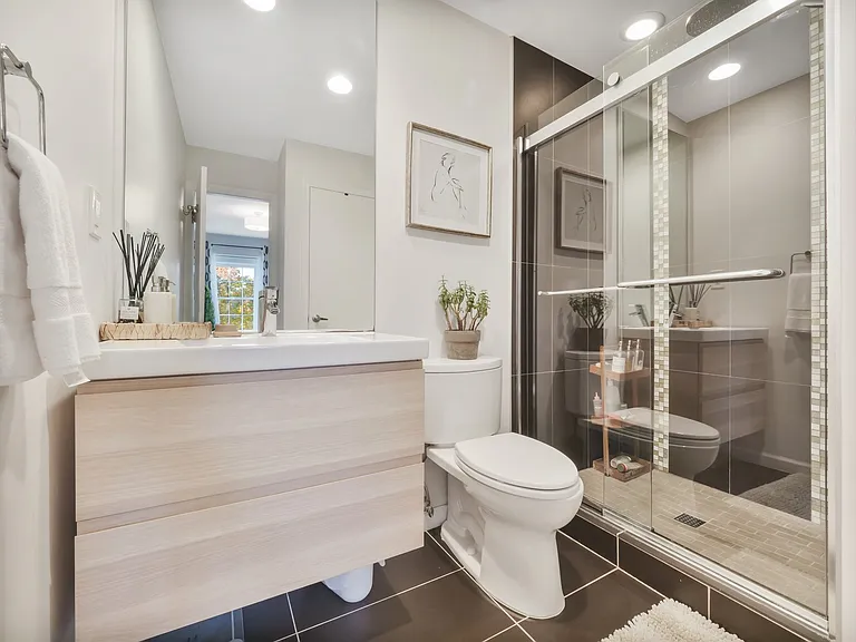 103 Park Ave #6 — Photo 16