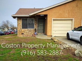 8041 Blackhawk Dr, Sacramento, CA 95828