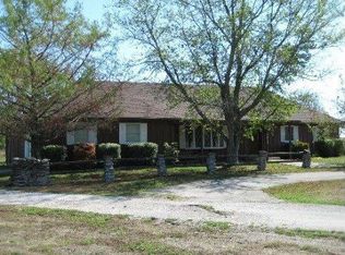 123 Crescent Dr, Fort Scott, KS 66701