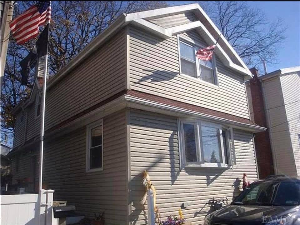 1st image of 36A Edgewater Park #62A
