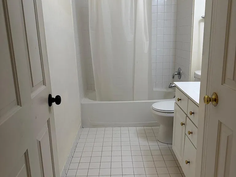1894 Powells Landing Cir — Photo 14