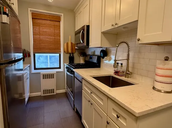 2165 Brigham Street image 4 of 12