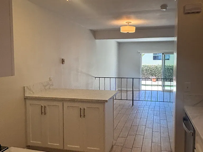 33895 Copper Lantern St — Photo 6