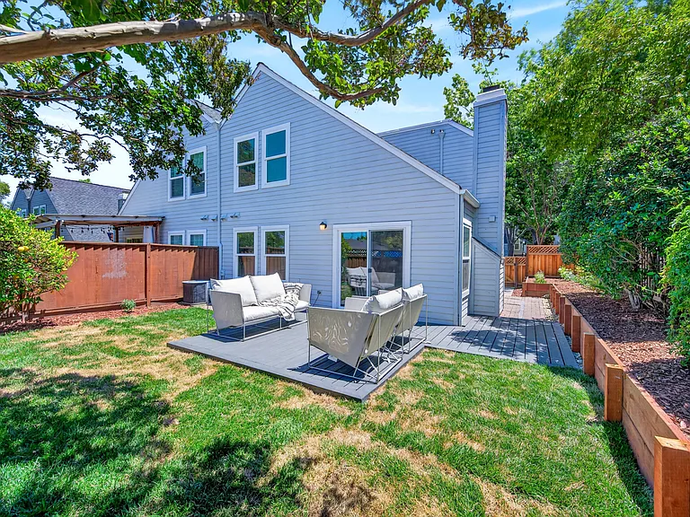 726 Buena Vista Pl — Photo 55