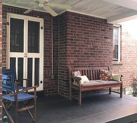 4th image of 6365 Murdoch Ave