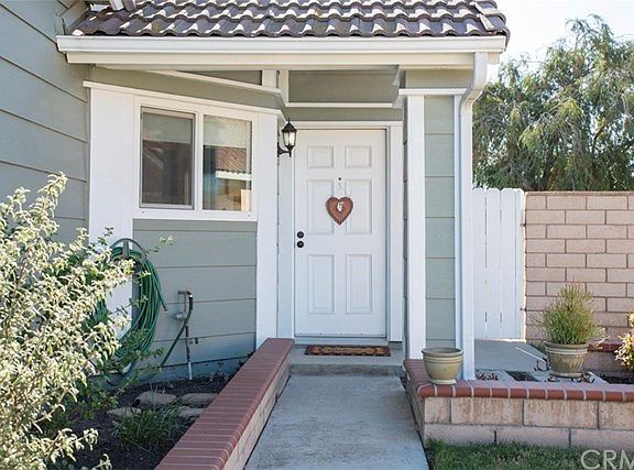 3rd image of 8408 E Donnybrook Cir