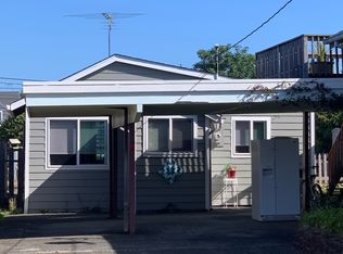 922 2nd Ave, Seaside, OR 97138
