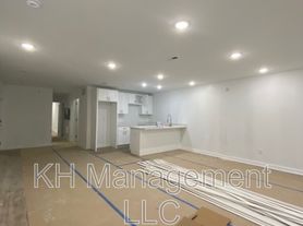 3932-36 Mount Vernon St