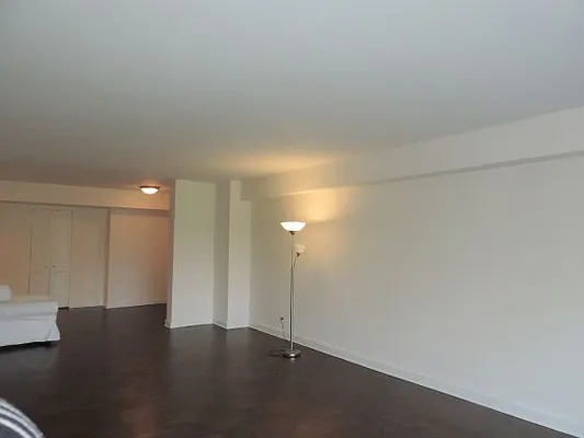 Rented by essential NEW YORK Real Estate | media 28