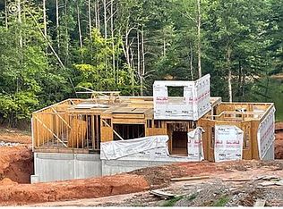 10 Paradise Harbor Dr, Connelly Springs, NC 28612