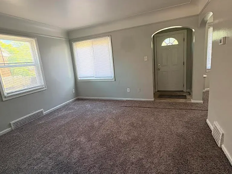 6181 Neff Ave — Photo 8