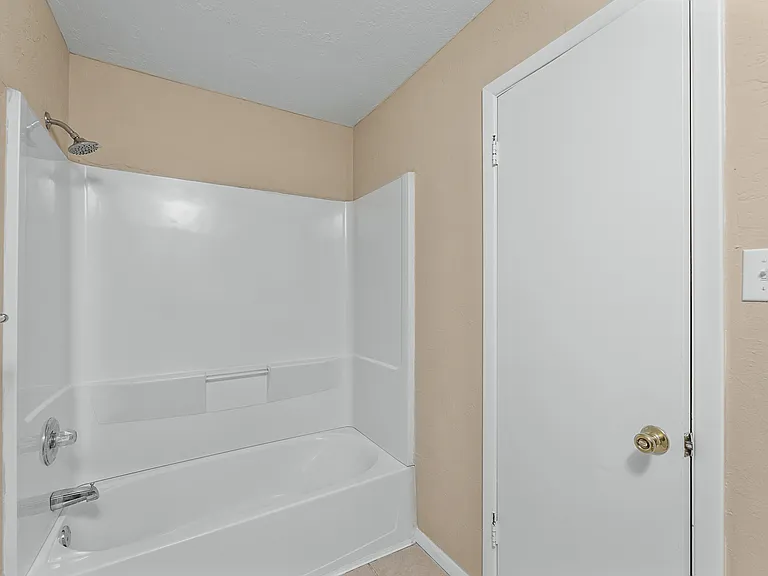 4708 NW Cheryl Blvd — Photo 24