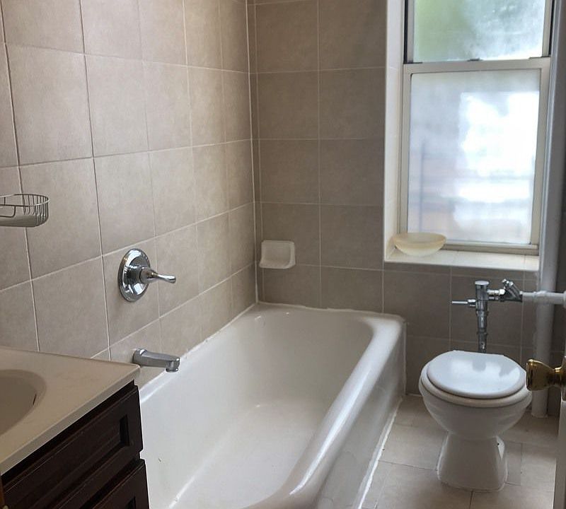 2nd image of 6309 Bay Pkwy APT A10
