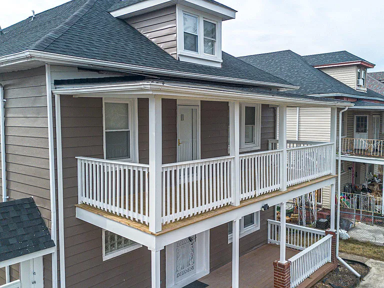 4103 Barrington Rd #2 — Photo 3