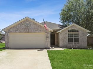 1106 Sage Brush Trl, Midlothian, TX 76065