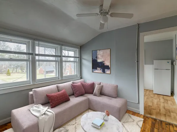 224 Crest St, Lansing, MI