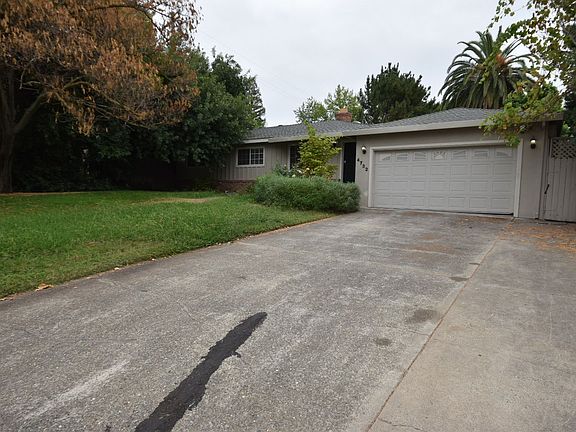 2nd image of 4732 Johnson Dr