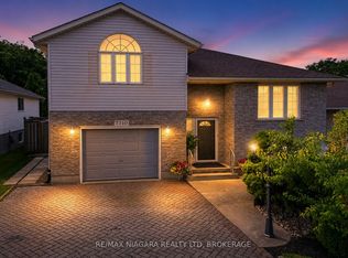7710 Vincent St W, Niagara Falls, ON L2H 3B8