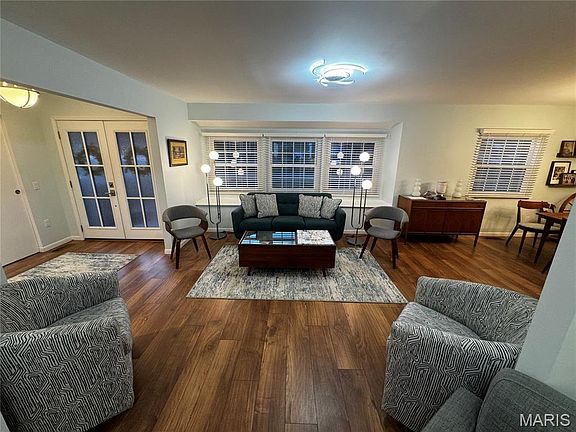 2nd image of 5050 Heathfield Dr