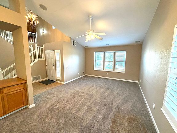 4th image of 3463 Stoney Rd