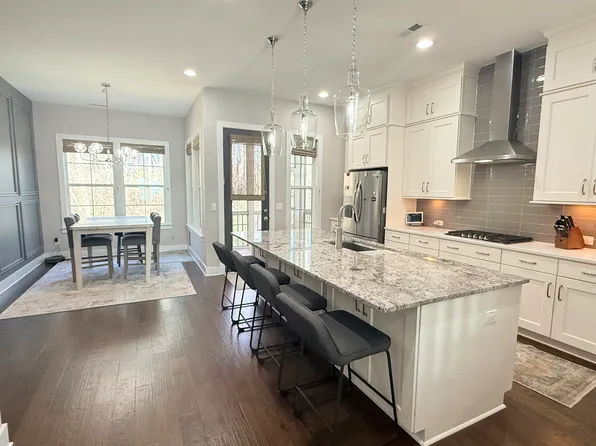 3115 Stockdale Dr, Raleigh, NC 27609