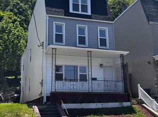 575 Peacock St, Pottsville, PA 17901