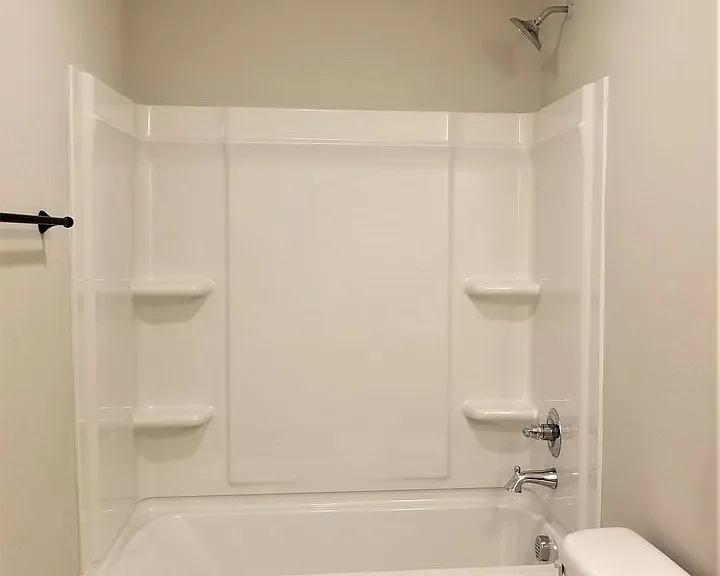 220 Elm Way — Photo 10