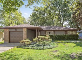565 Lakewood Blvd, Park Forest, IL