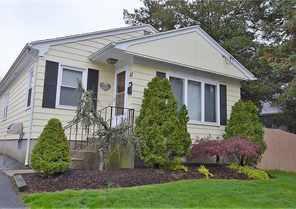 1st image of 52 Belcourt Ave