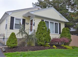 52 Belcourt Ave, North Providence, RI 02911