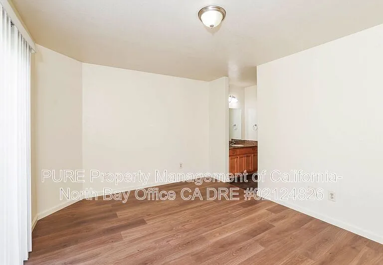 3465 Walnut Grove St — Photo 13