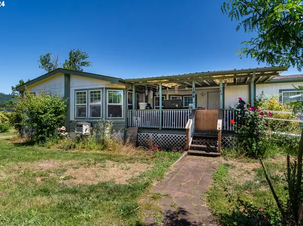 194 Williams Rd, Yoncalla, OR 97499