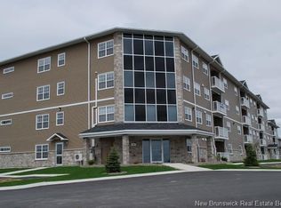 700 Cliffe St UNIT 401, Fredericton, NB E3A5V2