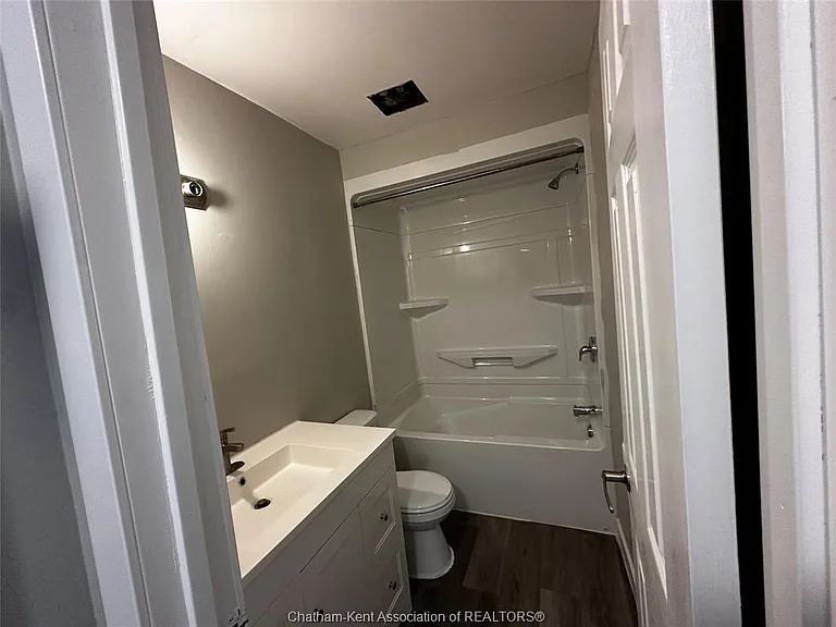 89 Sheldon Ave #17 — Photo 14