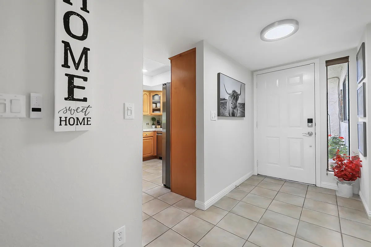 Building Photo - 166 Wimbledon Ct