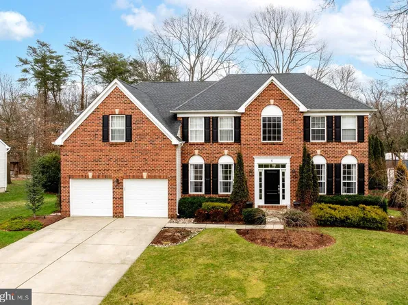 6 Lenox Dr, Hainesport, NJ 08036