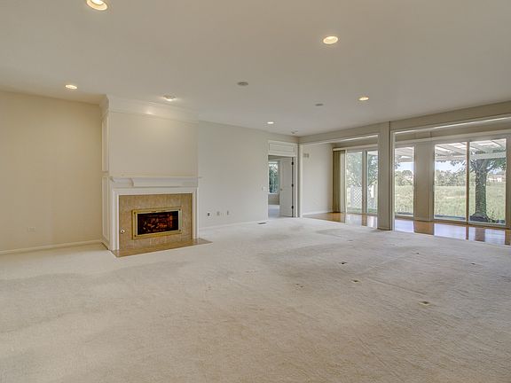 5th image of 12581 Green Meadow Ct