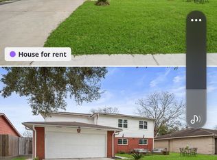 13834 New Village Ln, Sugar Land, TX 77498