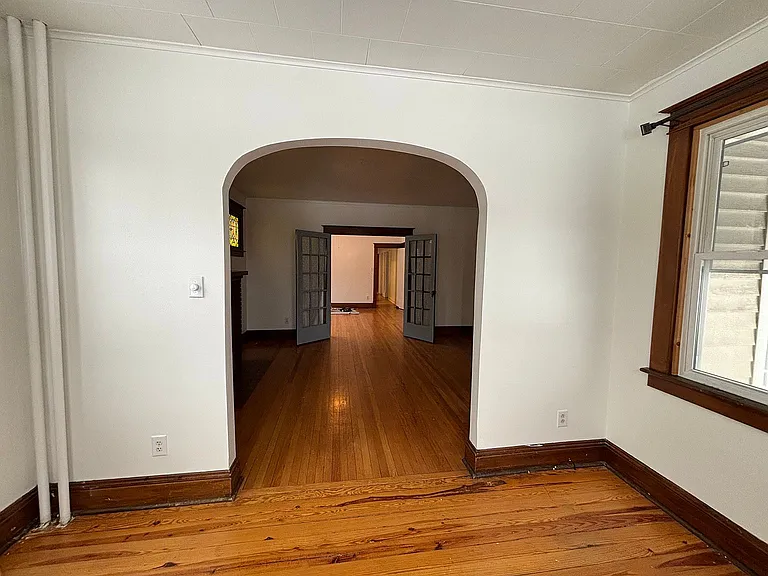 17 Glenwood St #2 — Photo 6