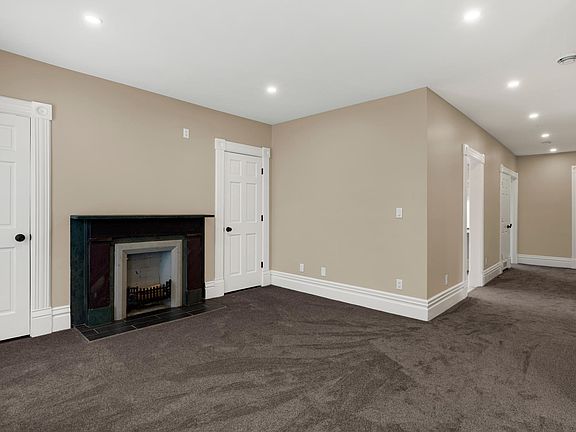 5th image of 1417 Blair Ave #2