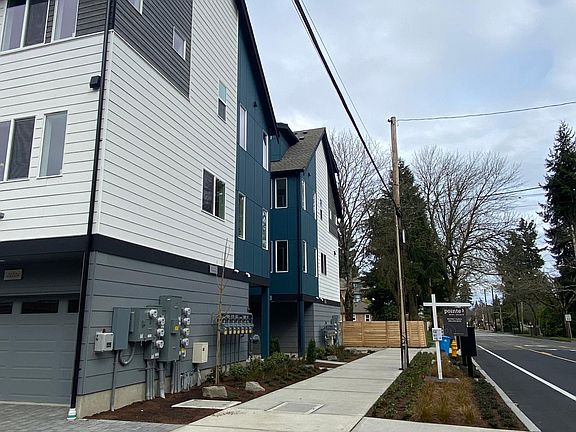 3rd image of 2122 N 185th St #C